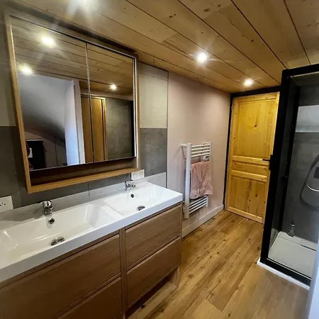 Apartamento Chaleureux Et Proche De Station De Sallanches
